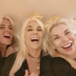Susana Giménez Instagram – Festejando desde la mañana!!! @mechasarra @lizzie_barreraok
#NewYork #birthday #birthdaygirl #girlsjustwannahavefun #lol
#fun #smile New York, New York
