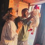 Swara Bhaskar Instagram - Thank God I have you to remind me that there are things worth fighting for in this depressing 🌎❤️‍🩹 Happy holidays people! 2023 brought Christmas, Diwali, Eid all in one bundle to our home! 🎄 Not a very merry Christmas while there is a genocide ongoing in #Gaza but grateful for our plenty! ❤️ Sending everyone love. ✨