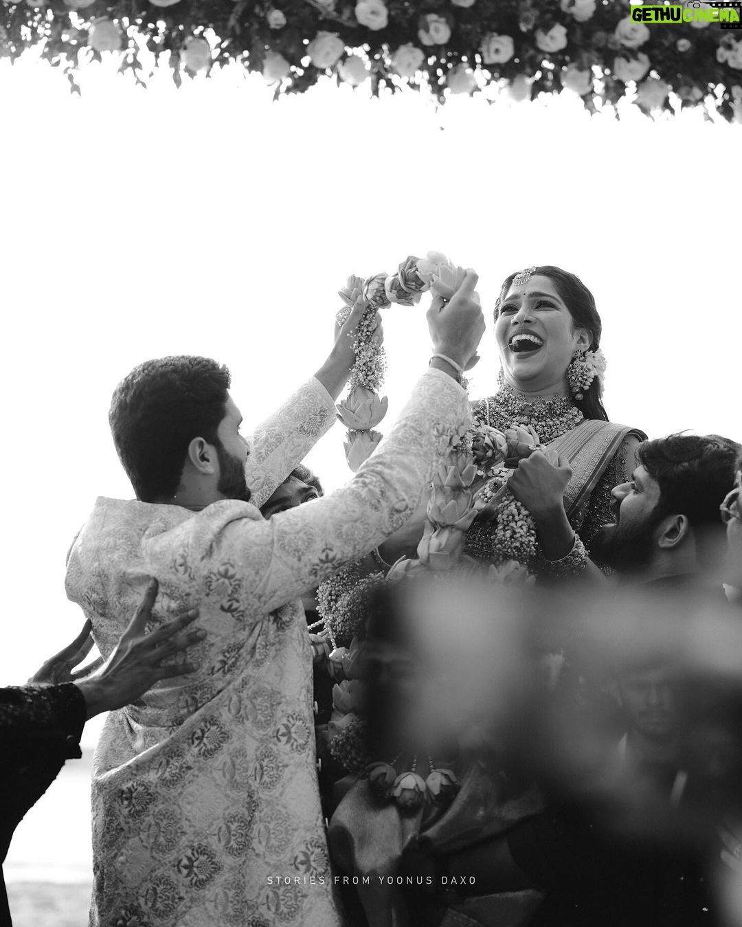 Swasika Instagram - @swasikavj / @premjacob06 💗 . . . . . . . . #creatwithsony #sonyalpha