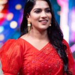 Swasika Instagram - What is it in a valentines day without some red ? Mua : @abilashchickumakeupartist Stylist : @amal_gop Wearing : @prakrithi_by_ramya Ornaments : @lauradesigns.in #swasikavj #swasikavijay #red #redlove