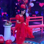 Swasika Instagram – What is it in a valentines day without some red ?

Mua : @abilashchickumakeupartist 
Stylist : @amal_gop
Wearing : @prakrithi_by_ramya 
Ornaments : @lauradesigns.in 

#swasikavj #swasikavijay #red #redlove