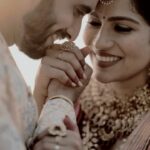 Swasika Instagram - 🤍. @swasikavj @premjacob06 📸 @amalsivadas ✂️ @axhwiin . . . #weddingphotography #weddingvideo #videography #swasika #shoot #dop #camera