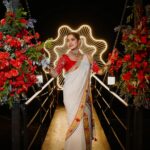 Swasika Instagram – Dhakshina Function
Mua : @abilashchickumakeupartist
Stylist : @nithinsuresh_su
Blouse : @minnaram_designer_boutique
Saree : @ar_handlooms_kuthampully_
Handwork for saree : @minnaram_designer_boutique
Events: @kites_events_
Location @s_river_resorts 
Photography: @august19photography
 #swasikavijay #swasika #premjacob # #trending