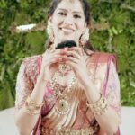 Swasika Instagram – Just hear the experience from the bride itself !! @swasikavj than you so much maam for those heartfelt words
All event credits goes to : @oyster_events_ 
Videography: @amalsivadas 
.
.
.
#swasika #swasikavj #swasika_diehard_fans #swasika_vj_aksfa #reel #reelinstagram #viralreelsvideo❤️ #swasika #new #trending #wedding #superb #suggestions #explore #swasikawedding #trending #instavideo #soohappy #married #review #events #oysterevents #eventmanagement #bridal #bride #wedding Indriya Sands