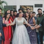 Swasika Instagram – ഇവളെന്നെന്നും തങ്കകുടം..ചിരി പെയ്യുന്ന തുമ്പകുടം..👧
@swasikavj

📸 : @abi_fine_shooters 

#ps4ever