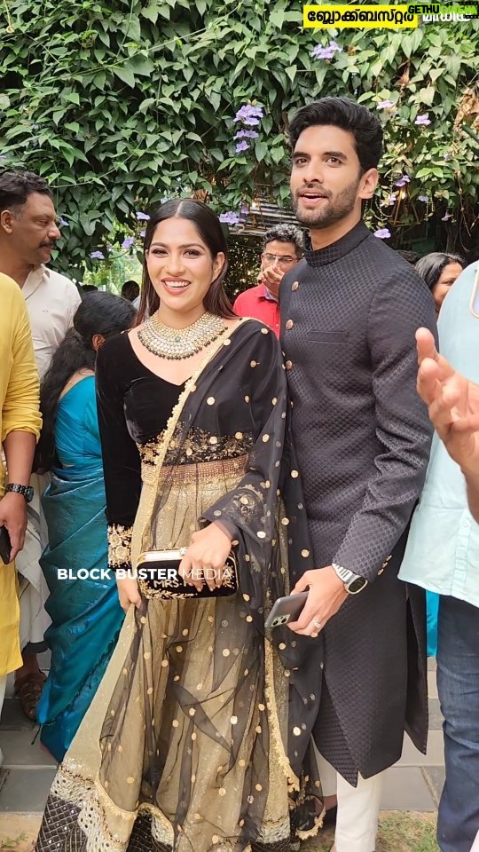 Swasika Instagram - സ്വാസികയും പ്രേമും ജിപിയുടെ കല്യാണത്തിന് വന്നപ്പോൾ ❤️🥰 @swasikavj @premjacob06