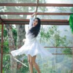 Swasika Instagram - White dress ,endless possibilities 😊 Wearing @denairaboutique MUA @nash_makeover_by_nishana Styling @tharunya_vk