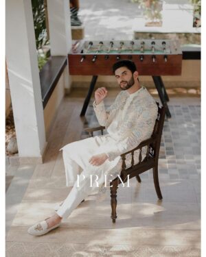 Swasika Instagram - PREM&SWASIKA

 Rhythms_of_Romance❤️❤️

Photography: @weddingbellsphotography 
Shot on : @canonindia_official (R5)
Mua for Swasika : @abilashchickumakeupartist
Mua for Prem : @makeoverbykichu 
Styling for swasika: @abilashchickumakeupartist 
Styling for prem: @amal_gop 
Special thanks : @nithinsuresh_su 
Blouse and dupatta : @jazaashdesignstudio 
Saree : @kanchivaram.in 
Prem’s dress : @men_in_q_wedding 
Ornaments: @ttdevassy 
Garland: @blackgold_designingstudio 
Events. @oyster_events_ 

#swasikavj #swasika #premjacob #wedding #ps4ever #swasamay #vibewithcanon