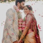 Swasika Instagram - PREM&SWASIKA Rhythms_of_Romance❤️❤️ Photography: @weddingbellsphotography Shot on : @canonindia_official (R5) Mua for Swasika : @abilashchickumakeupartist Mua for Prem : @makeoverbykichu Styling for swasika: @abilashchickumakeupartist Styling for prem: @amal_gop Special thanks : @nithinsuresh_su Blouse and dupatta : @jazaashdesignstudio Saree : @kanchivaram.in Prem’s dress : @men_in_q_wedding Ornaments: @ttdevassy Garland: @blackgold_designingstudio Events. @oyster_events_ #swasikavj #swasika #premjacob #wedding #ps4ever #swasamay #vibewithcanon Indriya Beach Resort and Spa, Cherai, Kochi