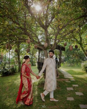 Swasika Instagram - PREM&SWASIKA

 Rhythms_of_Romance❤️❤️

Photography: @weddingbellsphotography 
Shot on : @canonindia_official (R5)
Mua for Swasika : @abilashchickumakeupartist
Mua for Prem : @makeoverbykichu 
Styling for swasika: @abilashchickumakeupartist 
Styling for prem: @amal_gop 
Special thanks : @nithinsuresh_su 
Blouse and dupatta : @jazaashdesignstudio 
Saree : @kanchivaram.in 
Prem’s dress : @men_in_q_wedding 
Ornaments: @ttdevassy 
Garland: @blackgold_designingstudio 
Events. @oyster_events_ 

#swasikavj #swasika #premjacob #wedding #ps4ever #swasamay #vibewithcanon