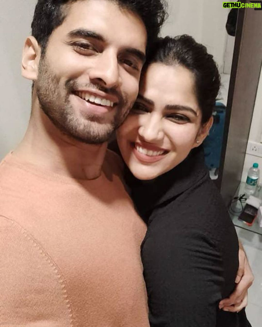 Swasika Instagram - Happy Birthday ❤️❤️❤️❤️❤️ To the King of my Heart ,The Man of my Dreams and the Love of my Life ❤️❤️❤️❤️❤️❤️❤️❤️