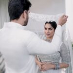 Swasika Instagram - Your smile makes life more beautiful. #PS-FOREVER #swasikavj #pream #reception #paperplanewedding @paper_plane_wedding Kochi, India