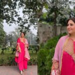 Swastika Mukherjee Instagram – Because the scenic beauty of Dhaka called for some pictures.  This gorgeous suit is by @tul_palav  all the way from Kashmir 🌸🌸

#dhakadiaries💕 #shajuguju Dhaka, Bangladesh