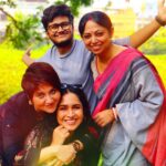 Swastika Mukherjee Instagram - The wonderful people of our wonderful family! Watch our story of love, heartbreak, camaraderie and bonding with your loved ones, at theatres near you! 💚 'বিজয়ার পরে' 🎬 A film by @abhijitsridasofficial IN CINEMAS NOW - BOOK TICKETS ON @bookmyshowin - LINK IN BIO!🎟️🎫 See you at the cinemas!🎥💛 #BijoyarPore #InCinemasNow #bengalicinema @swastikamukherjee13 @kheyac @mishkahalim @srj_motionpictures @adverbpr @ranajoybhattacharjee @lagnajitaofficial Kolkata