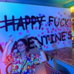 Swastika Mukherjee Instagram - Single people !! Fucking rejoice 💃🏽🙌🏽 Bandra Mitron