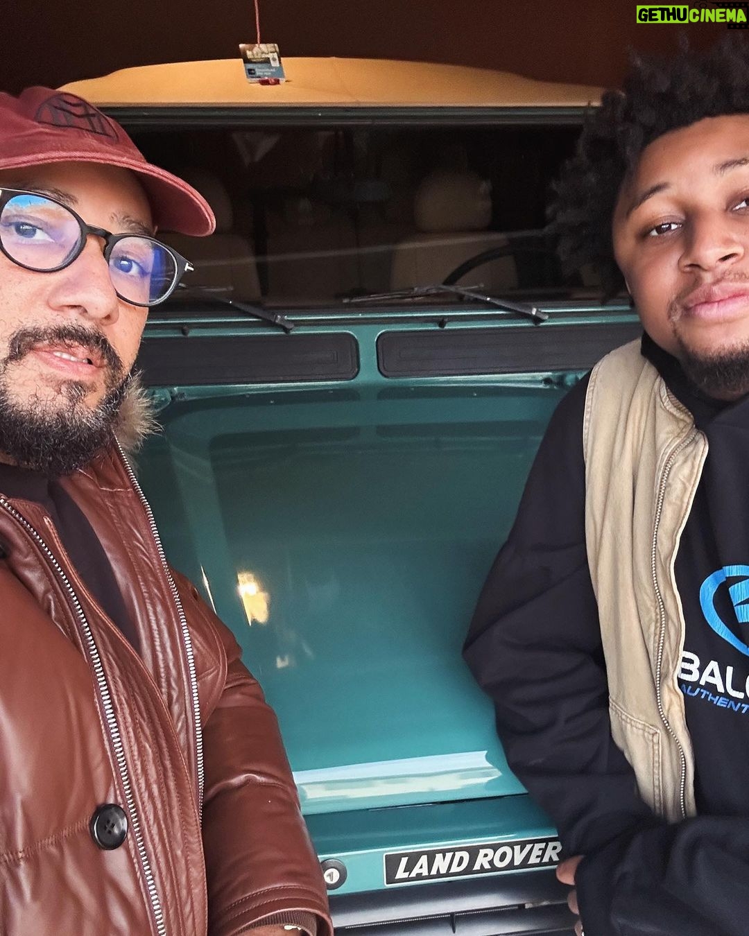 Swizz Beatz Instagram - Day at the farm with my Big Guy ๐๐ฝhaving Big 2024 and beyond talks๐ค๐พ and yes we had a horse at the farm ๐
๐จ Spending time with ones you love and just having real convo is the biggest Flex in 2024 so far ๐๐ฝ blessings