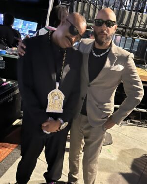 Swizz Beatz Instagram - Last night was a great night for hope and the fight for cancer . Congrats @lyorcohenr for being honored at the 50th anniversary 🙏🏽 @cityofhope 🤍