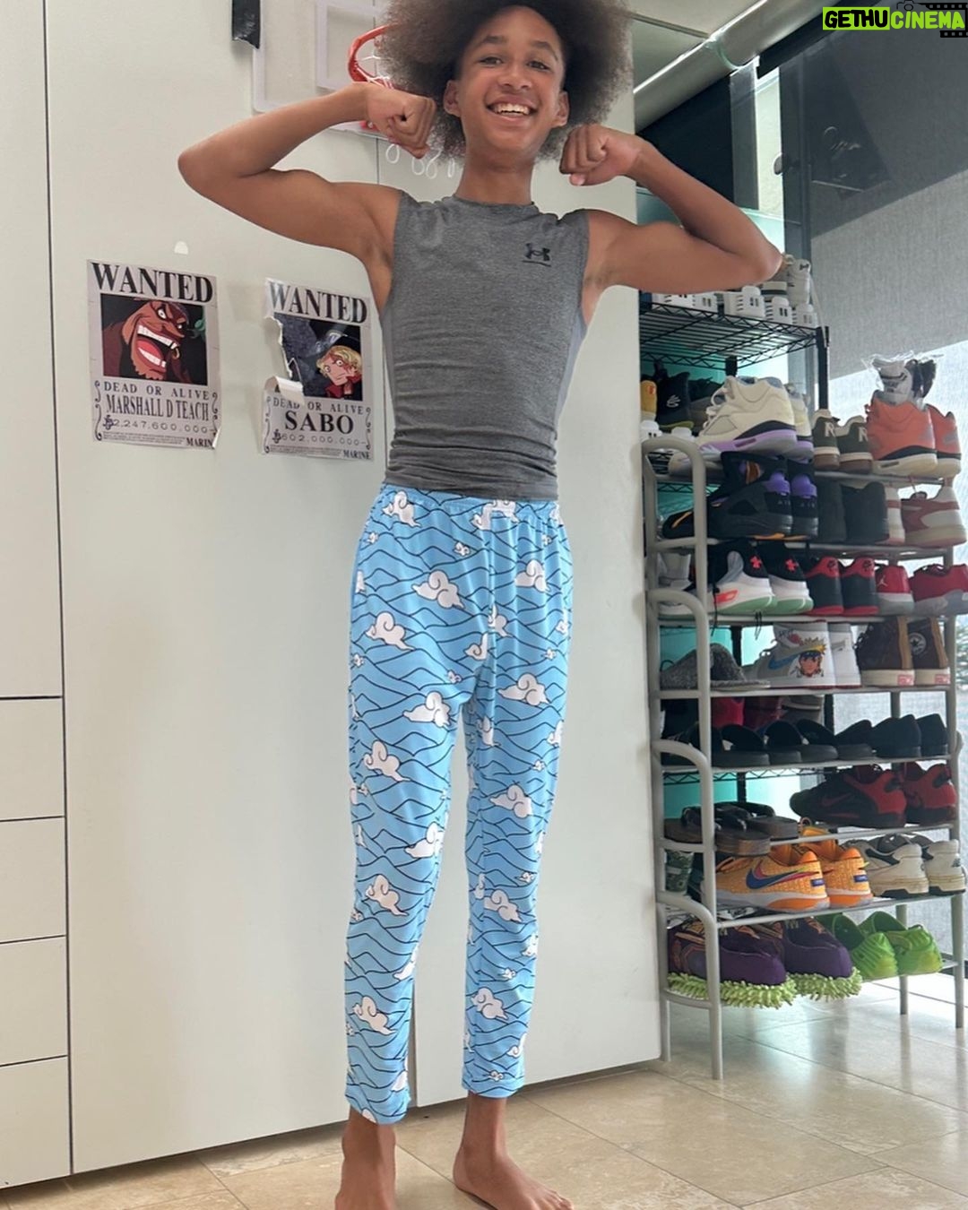 Swizz Beatz Instagram - Happy Birthday Egypt the Big 13 wow🥳 We love you and wish you many blessings 🙏🏽 This crazy world needs your positive love and energy 🤍🤍🤍 Look at how big you are now it’s happening tooooooooooo fast almost 6ft💆🏾♂️🤌🏾😮💨🤍🥳🥳🥳🥳🥳🥳🥳🥳🥳🥳🥳