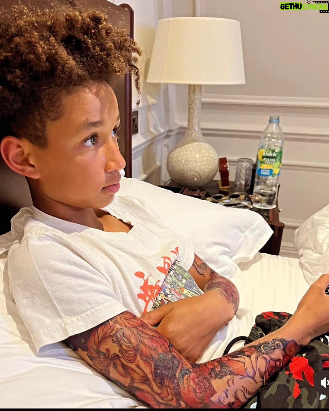 Swizz Beatz Instagram - Happy Birthday Egypt the Big 13 wow🥳 We love you and wish you many blessings 🙏🏽 This crazy world needs your positive love and energy 🤍🤍🤍 Look at how big you are now it’s happening tooooooooooo fast almost 6ft💆🏾♂️🤌🏾😮💨🤍🥳🥳🥳🥳🥳🥳🥳🥳🥳🥳🥳