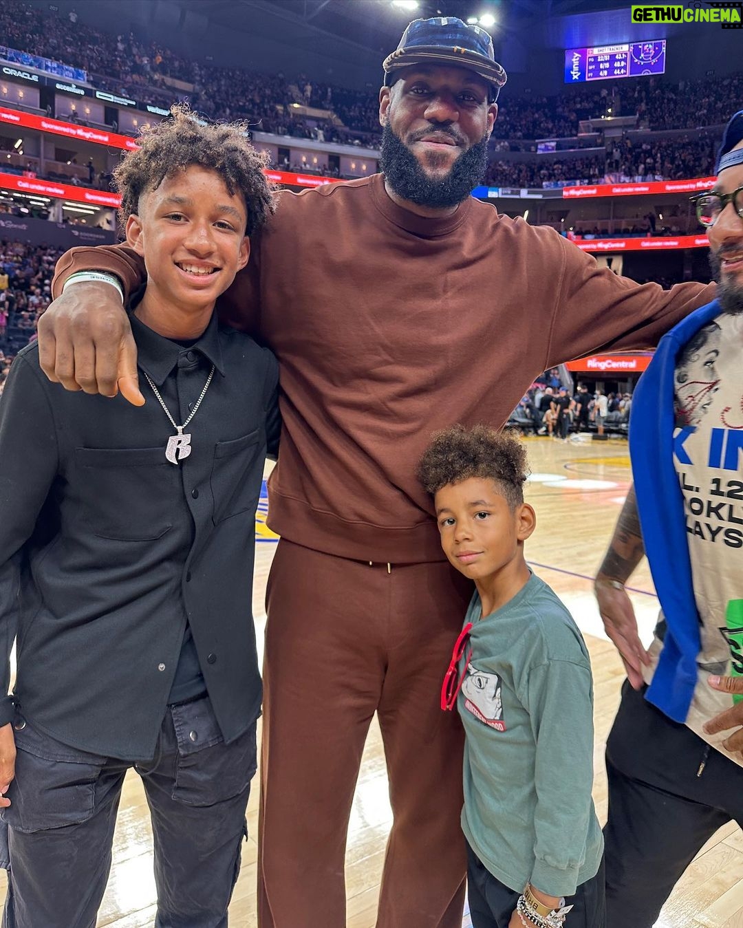 Swizz Beatz Instagram - Happy Birthday Egypt the Big 13 wow🥳 We love you and wish you many blessings 🙏🏽 This crazy world needs your positive love and energy 🤍🤍🤍 Look at how big you are now it’s happening tooooooooooo fast almost 6ft💆🏾♂️🤌🏾😮💨🤍🥳🥳🥳🥳🥳🥳🥳🥳🥳🥳🥳