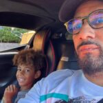 Swizz Beatz Instagram - Happy international Sons Day🤍🤍🤍 Blessings to all the future Kings 🙏🏽 These are my best friends🤍🤍🤍 love you guys so much ….. #happyinternationalsonsday 🤍🤍🤍🤍 Them Deans #Drive