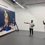 Swizz Beatz Instagram - This is a true masterpiece by #tituskaphar called A puzzled Revolution 🧩 I remember this day like yesterday 😅it was my birthday and my wife had Titus set it up for me to have breakfast with the painting 🙏🏽 I think it’s his strongest most unique work. The most amazing part is the work comes with 3 different canvases that slide in and out of the painting changing the subject 🙆🏽👀⚡️ This Masterpiece is on view @brooklynmuseum for our show GIANTS ⚡️ Please go see and tag us in the photo @thedeancollection …..