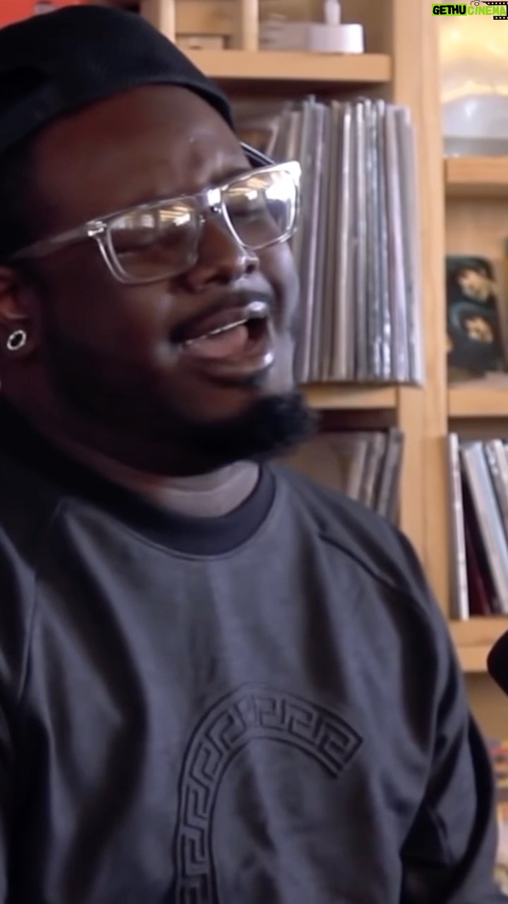 T-Pain - 192.3K Likes - Did you forget the Tiny Desk??
#ontopofthecovers
***from 2014