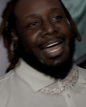 T-Pain Instagram - What happens in Vegas gets posted in a photo dump a few days later. My mans @shaq got that look on his face 😂😂 ayo? 🤨

🎥: @thehunterrollins
