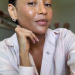 Taís Araújo Instagram - Ser mulher muitas vezes é ser a própria força! Enfrentar críticas constantes sobre os corpos e escolhas a ponto de não sabermos lidar com tudo isso. Mas é hora de redefinir os padrões, priorizar o que importa e ir de encontro com a saúde física e mental. O AmorSaúde entende a importância do cuidado, sendo assim, oferece consultas e exames a preços acessíveis. Porque sabemos que o cuidado vai além do físico, é também sobre nutrir sua mente e alma. SE CUIDE COM AMOR!😍 Responsável Técnico Médico: Alexandre Pimenta CRM 51971 MG Responsável Técnico Odontológico: Wanderson Lage CRO 24186 MG Responsável Técnico Telemedicina: Leonardo Moscovici CRM 121639 SP