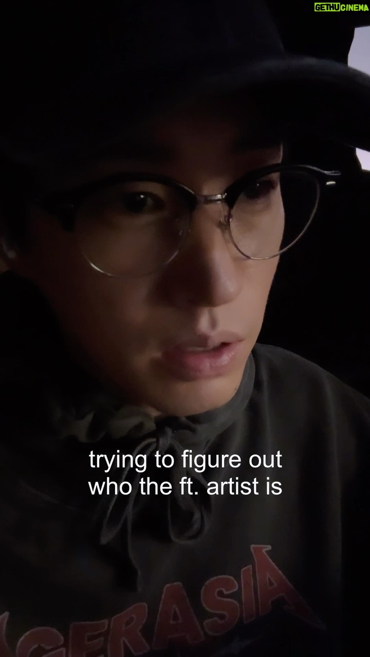 Tablo - 41.3K Likes - Epik High ft. ▇ - “Screen Time” 11/1 6pm KST 🤳
스크린 타임 하루 평균 5시간 이상 나오면 외로운 거라고 하네요. They say if your daily screen time is over 5hrs you are lonely rn.
#에픽하이 #EPIKHIGH #ScreenTime