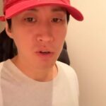 Tablo Instagram - 멤버들에게 보내려고 찍은 영상을 실수로 전혀 안 친한 어느 기업 대표에게 보냈음… 보고 답이 없는게 더 웃김 😂😂😂😂😂 i shot this vid for my members and accidentally sent it to some company’s CEO and we’re not even friends. he must be so confused rn