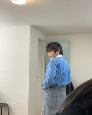 Taeyong Instagram - TAEYONGxArenaKoreaxLOEWE #loewe #arenakorea #me 🫣