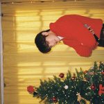 Taeyong Instagram – I hope this Christmas isn‘t our last. Have a happier Christmas next year and see you again on Christmas 2025 🤶🎄💚