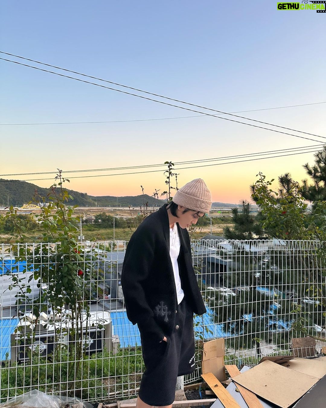 Taeyong Instagram - #도스타그램챌린지 #도영이 #김도영 #도요치 #사랑해