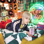 Taeyong Instagram - 📺🎮( σ̴̶̷̤ .̫ σ̴̶̷̤ )🧸💗 #TAEYONG #태용 #TAP #TAEYONG_TAP