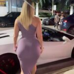 Tai Lopez Instagram – Did Tinder ruin a generation? What is your grandfather more of a gentleman or less…? #lamborghini #curvy #entrepreneurship Miami, Florida