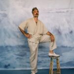 Taika Waititi Instagram - If you're sick of seeing me being iconic and putting every other human male 6 feet under with just one lewk, then try having to live in this body and look in the mirror EVERY DAY. Some say it's a blessing, others a curse, I say it's a blursing. @danascruggs took these photos and had to replace the cameras afterwards. Or get them bleached, can't remember. The main thing is that @nytimes exploited me just to make you to go see Thor: Love & Thunder which opens July 8. Get in it ya mutts. Stylus: @jeanneyangstyle Kleidung: @kingandtuckfield Face job: @melissa.dezarate Foto werk: @danascruggs Model: GOD
