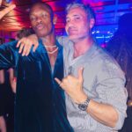 Taika Waititi Instagram - I'm not saying I'm your main inspiration but I like to think we both equally share in tonight's win. Equally. Congrats @stylebender and me! 🇳🇬🇳🇿