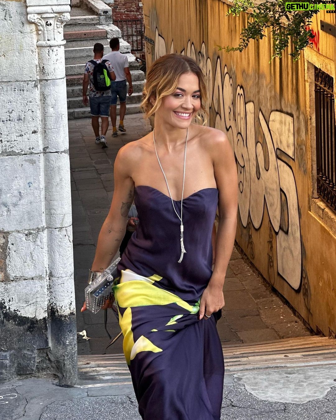 Taika Waititi Instagram - Happy Birthday to the most fun, most gawgeous, most kind and most sweet @ritaora. My wife, my life. ❤️🔥