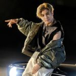 Takanori Iwata Instagram - "Paradise" Music Video out now‼️🔥 ぜひぜひー😌 #artless #岩田剛典 #paradise #安定の #袖モギリシャス