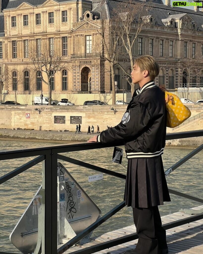 Takanori Iwata Instagram - Shooting day🇫🇷🎥 #LVMenFW24 #louisvuitton #LVFashion @louisvuitton Paris, France