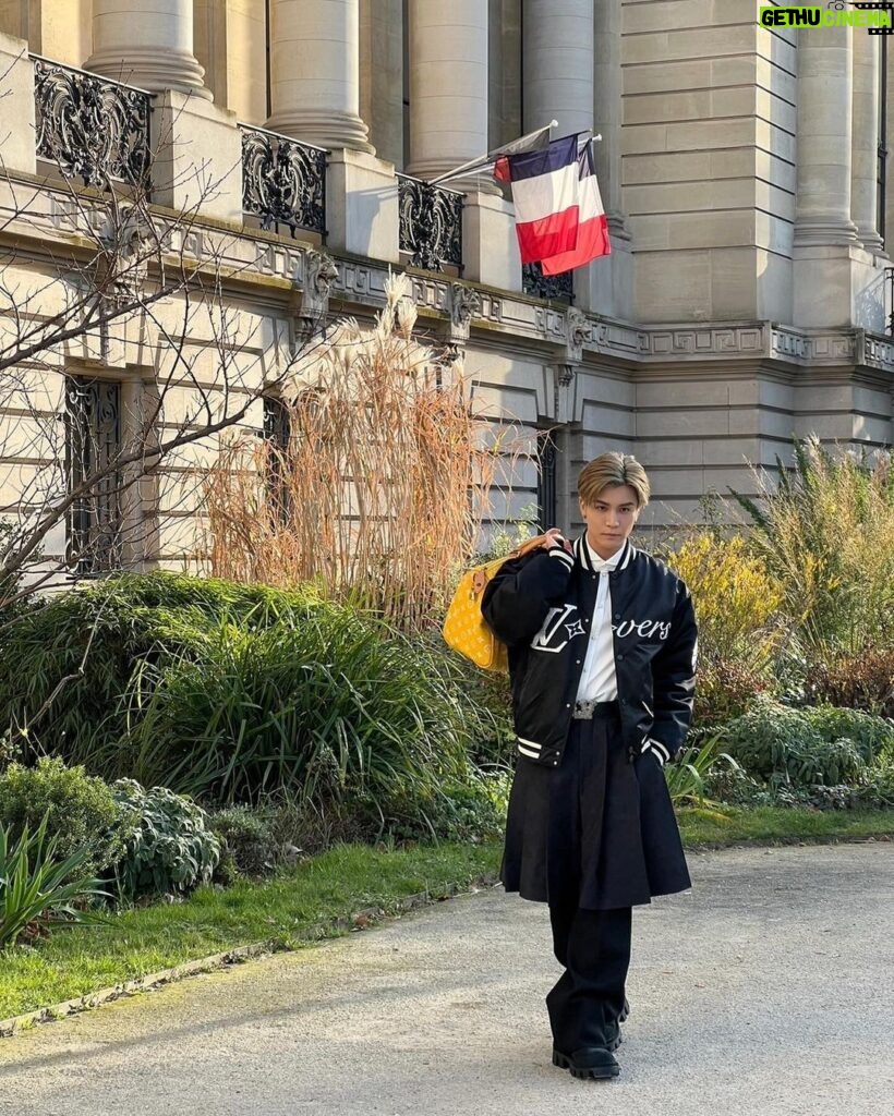 Takanori Iwata Instagram - Shooting day🇫🇷🎥 #LVMenFW24 #louisvuitton #LVFashion @louisvuitton Paris, France