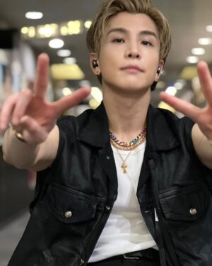 Takanori Iwata Instagram - ありがとうございました🖤

#音楽の日
#良い週末を