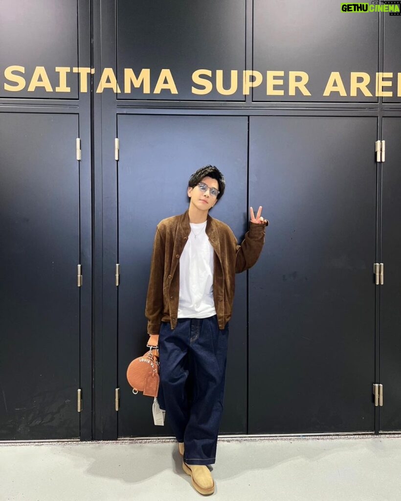 Takanori Iwata Instagram - SAITAMA SUPER ARENA 3DAYS 最高に盛り上がったね🌹✨ また8月👋🏻 #燃え尽きた #ありがとう #🐘🐘🐘 Saitama Super Arena