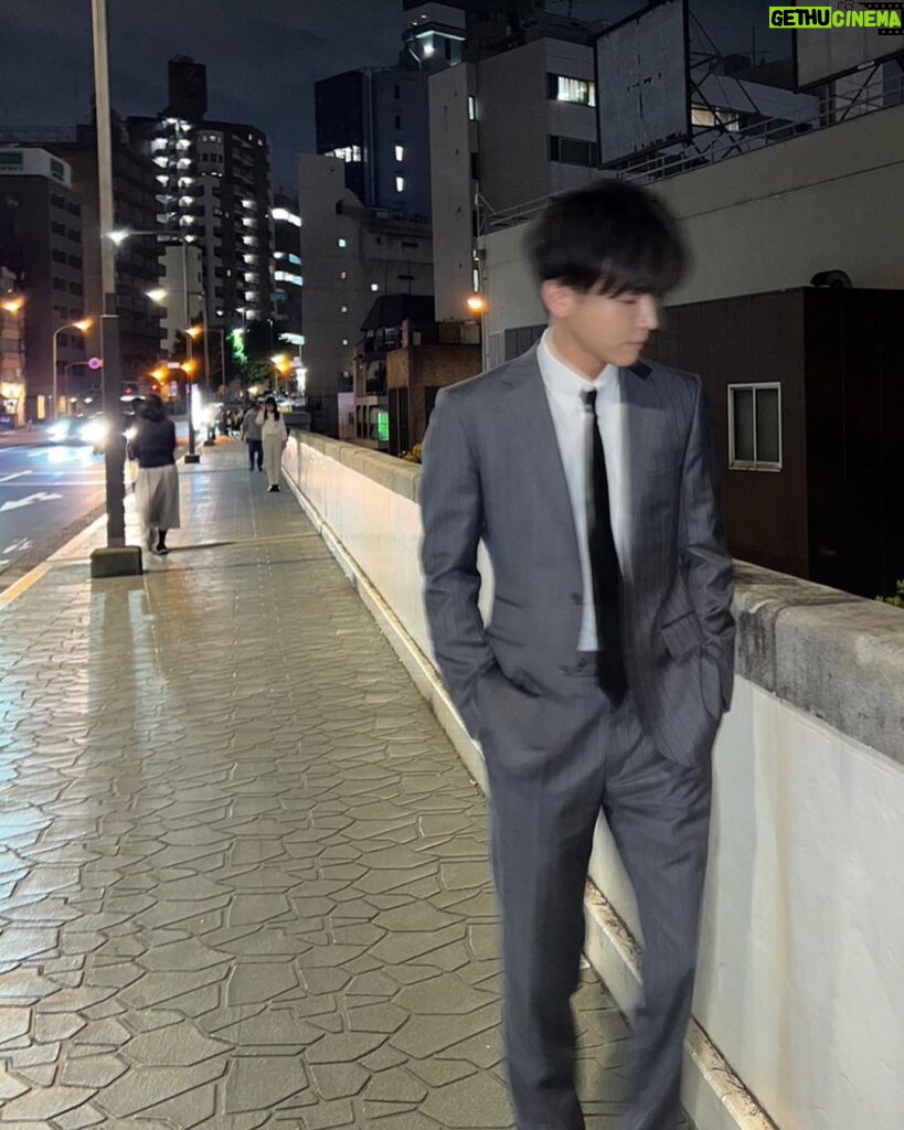 Takanori Iwata Instagram - あなたがしてくれなくても 今夜第8話。 撮影もラストスパートです👔 @anataga_drama 宜しくお願い致します😌 #あなたがしてくれなくても