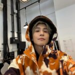 Takanori Iwata Instagram - "Virus"😈🧬🦠 Music Video on Youtube Mar 4,2024 ついに2nd アルバム"ARTLESS" リリースまであと3日🔥🔥🔥 毎月連続先行配信&MV解禁の3月の新曲は"Virus" Music Video解禁は明日20時です🎥 あっという間にツアー開幕まであと20日 絶賛RH期間〜当たり前に今日もがっつり🎤 ツアーで会おう🫱🏻‍🫲🏼MATE @bemyguest__official #artless #bemyguest #岩田剛典 #VIRUS