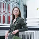 Taksaorn Paksukcharern Instagram - Elegant and timeless ✨ @LoroPiana #LoroPiana #LoroPianaGhieraBag
