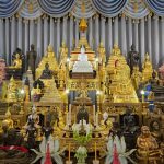 Taksaorn Paksukcharern Instagram - ทำบุญครบรอบ 50 วันคุณพ่อ 🙏🏻 วัดพระเชตุพนวิมลมังคลาราม (วัดโพธิ์)