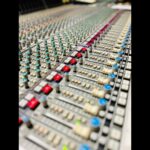 Takuya Kimura Instagram - ⁡ ⁡ ⁡ 「クリスマスの今日、再びスタジオにてレコーディングを！グルーヴ感バリバリの曲で、とっても楽しかったです！」 ⁡ 拓哉 #木村拓哉#TakuyaKimura