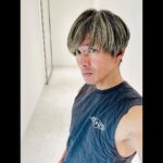 Takuya Kimura Instagram - ⁡ ⁡ ⁡ 「今日は自分の身体を動かしに！ あぁ〜、さっぱり。 帰り道に見た"月"に、思わず見惚れてしまいました…。」 ⁡ 拓哉 #木村拓哉#TakuyaKimura